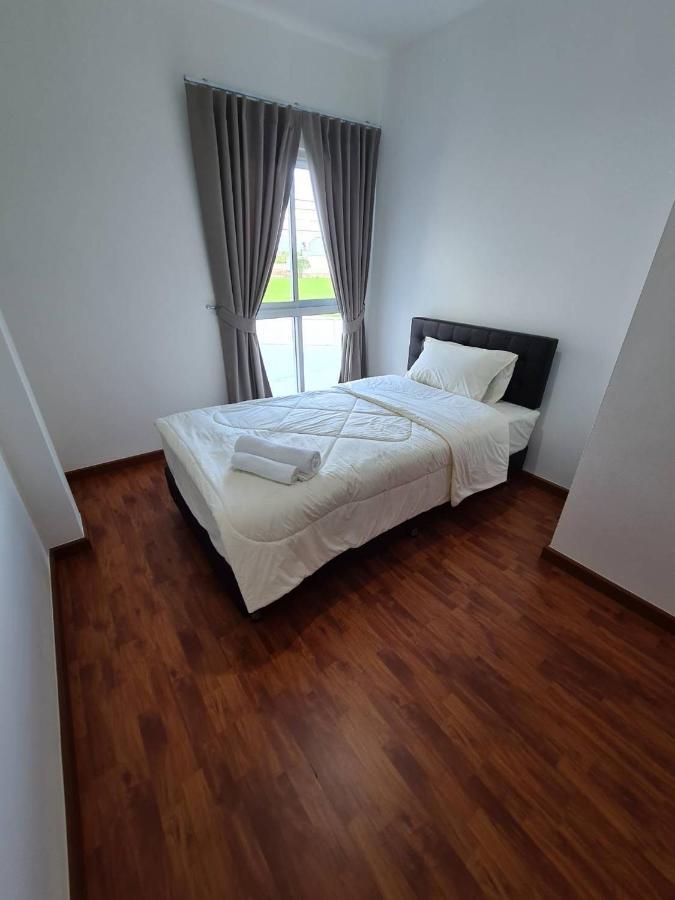 Yyk Holiday Rooms Ban Khlong Krang Exterior foto